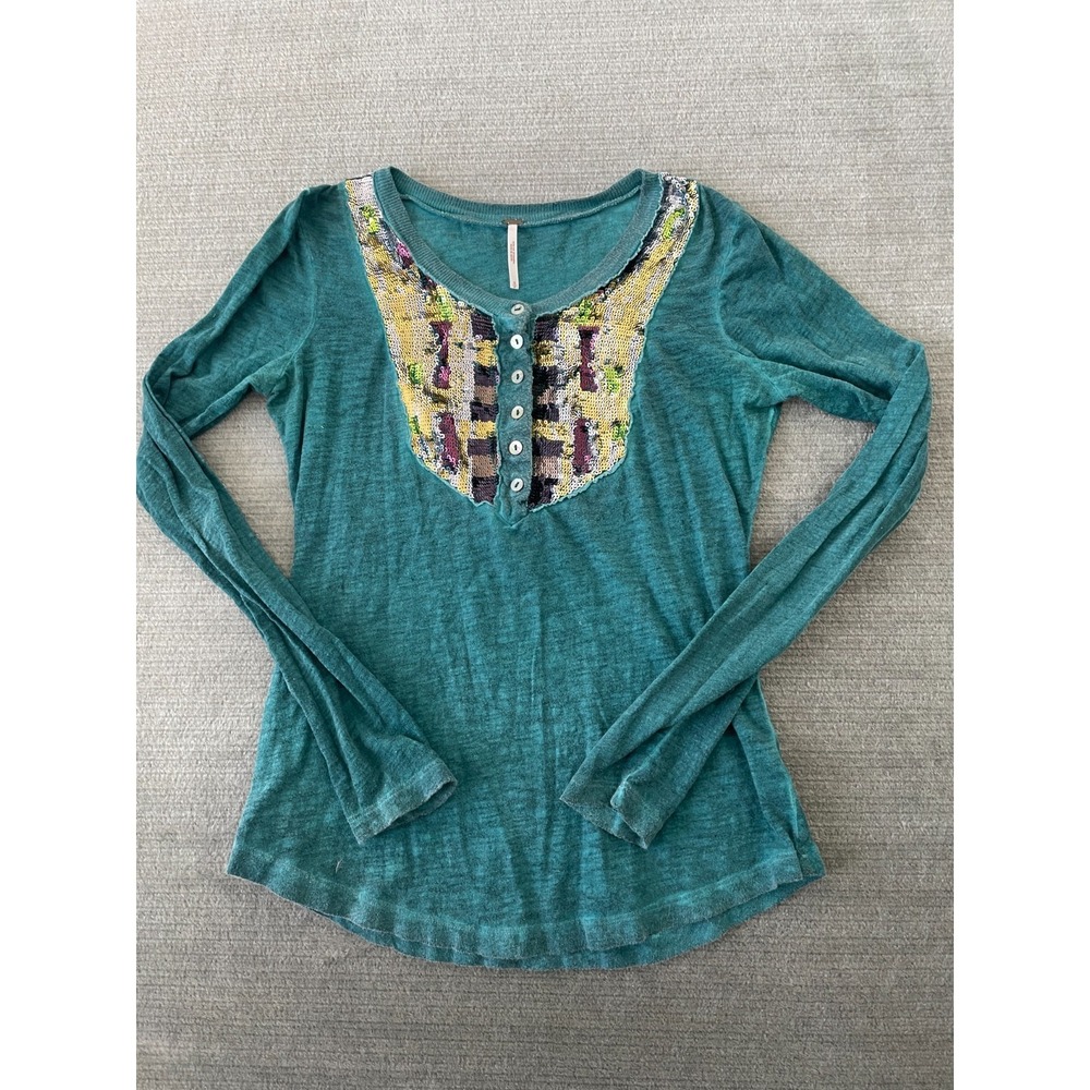 Free People‎ Tiger Eyes Sequin Henley Womens Small Green Long Sleeve Stretch Y2K
